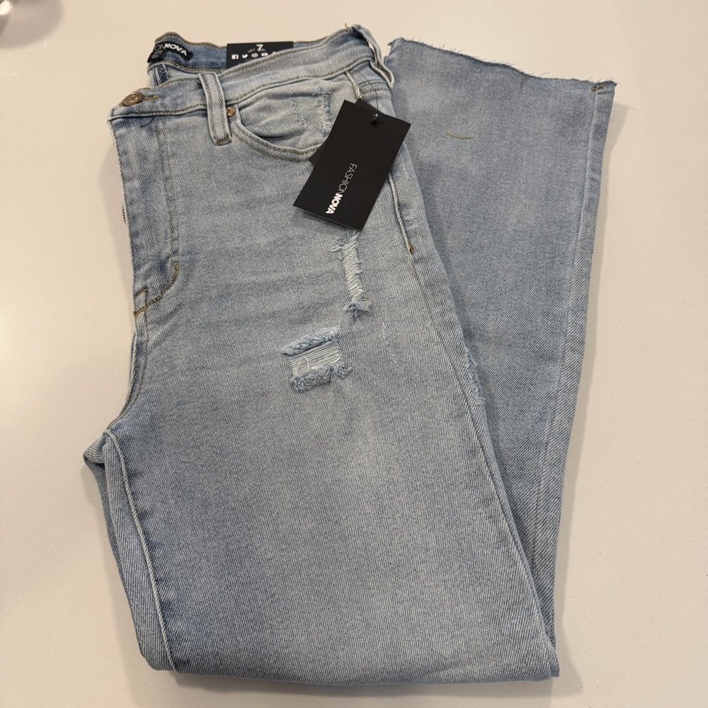 Fashion Nova’ Distressed Jeans